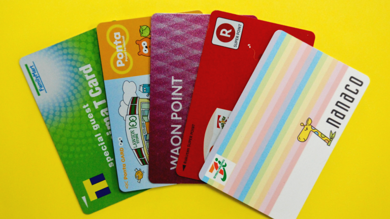 How to Save Money by Using Convenience Store Point Cards